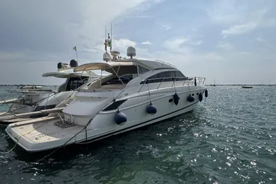 2009 Princess V56
