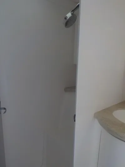  Yacht Photos Pics Seperate Shower Stall