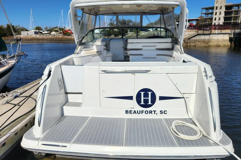 H Yacht Photos Pics 2000 Formula 41 Performance Cruiser docked in Beaufort, SC marina.