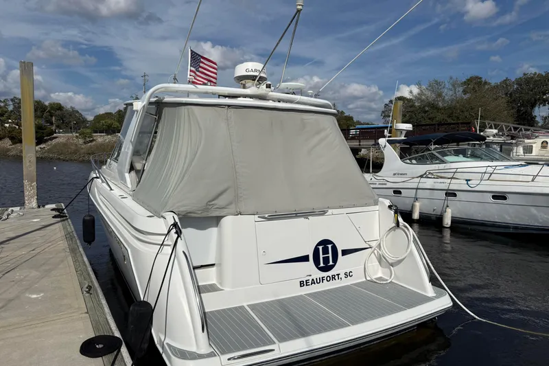 H Yacht Photos Pics 2000 Formula 41 Performance Cruiser docked in Beaufort, SC marina.