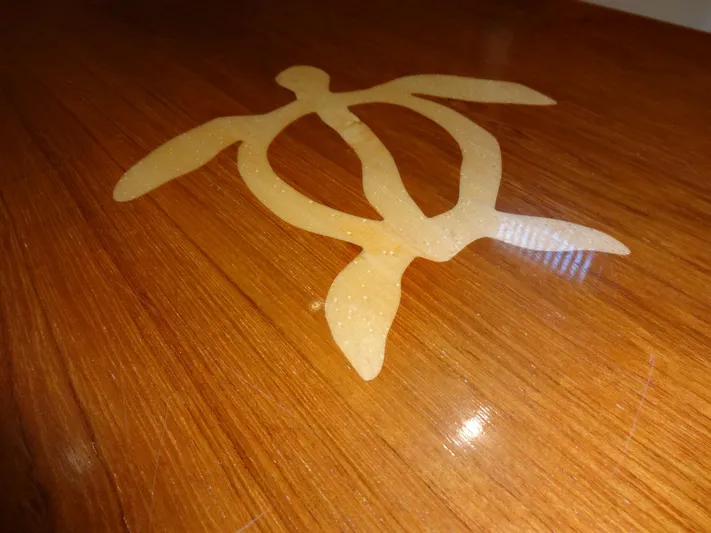 Don't Blink Yacht Photos Pics smaller dinette table