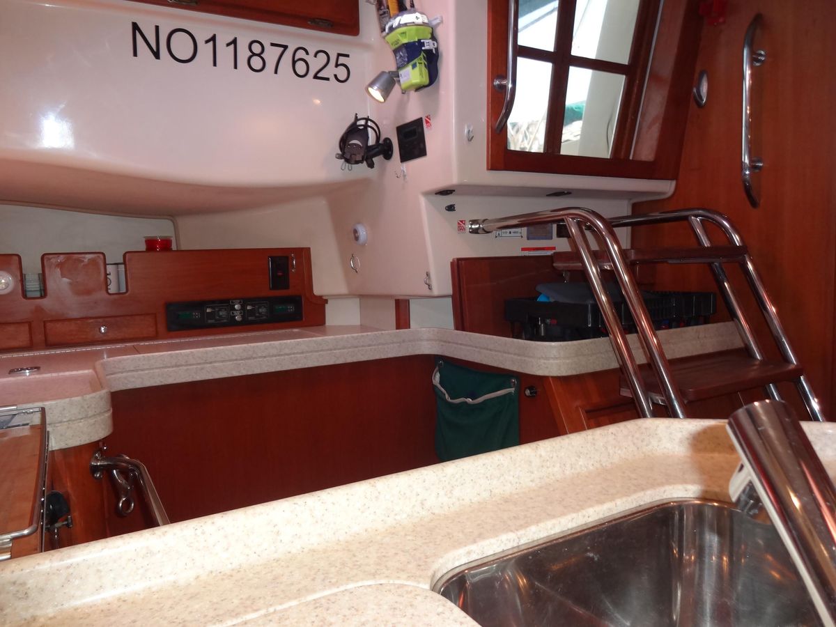 2006 Island Packet 45 