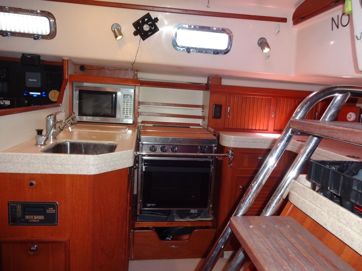 2006 Island Packet 45 