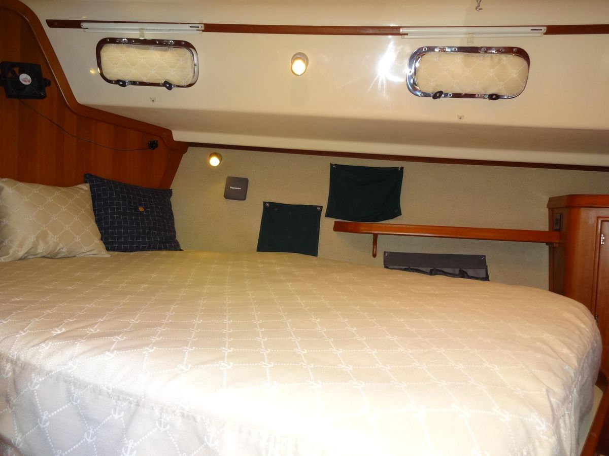 2006 Island Packet 45 