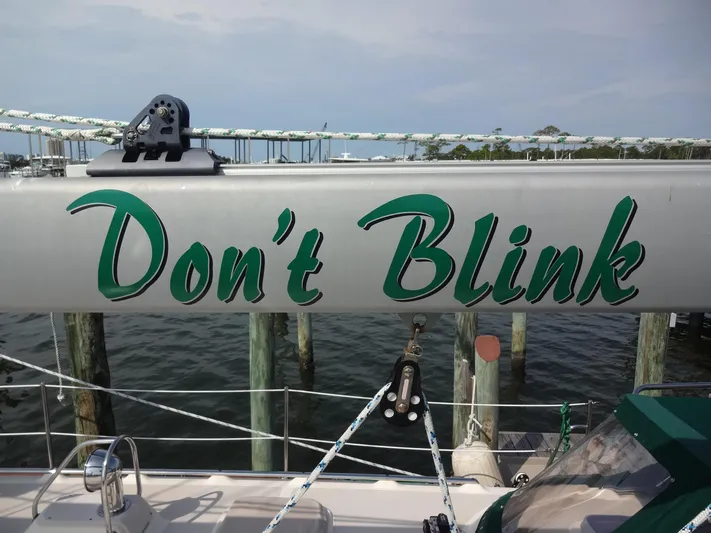 Don't Blink Yacht Photos Pics 