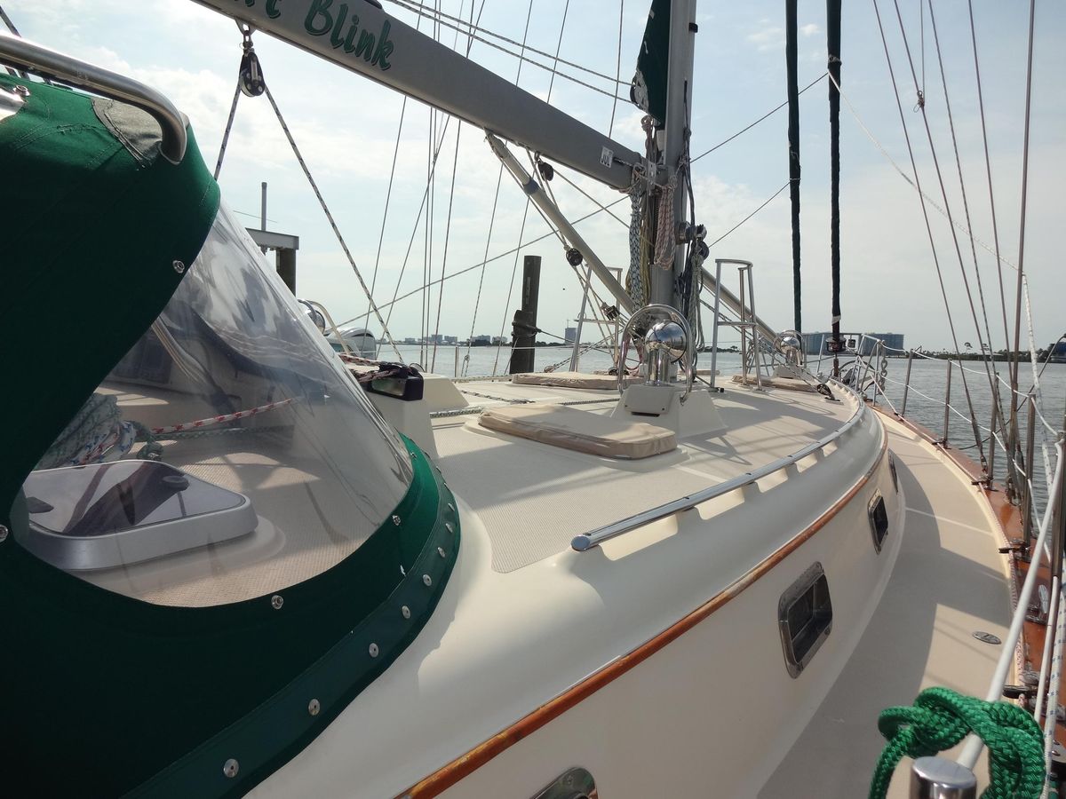 2006 Island Packet 45 