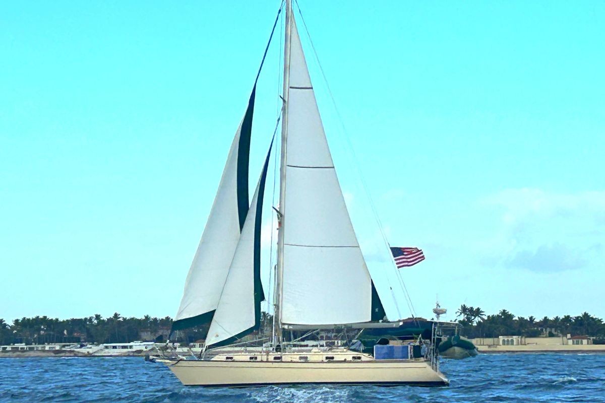 2006 Island Packet 45 