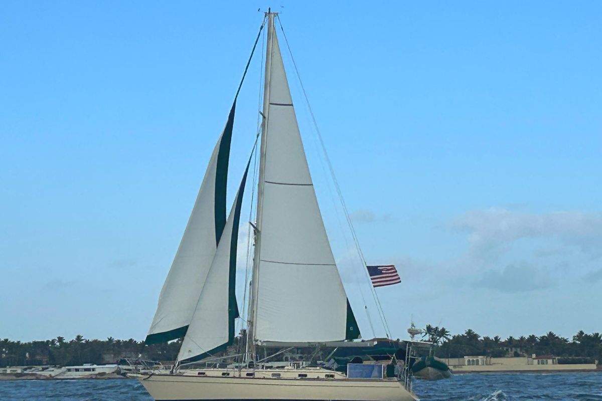 2006 Island Packet 45 