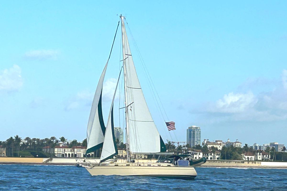 2006 Island Packet 45 