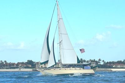 Yacht