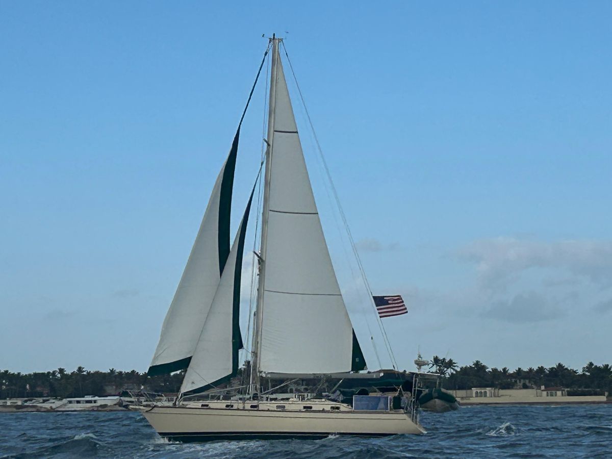 2006 Island Packet 45 