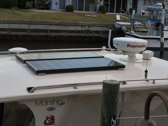 Blue Run Yacht Photos Pics 