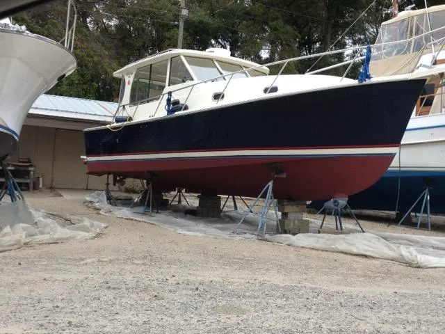 Blue Run Yacht Photos Pics 