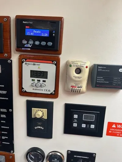 Blue Run Yacht Photos Pics 