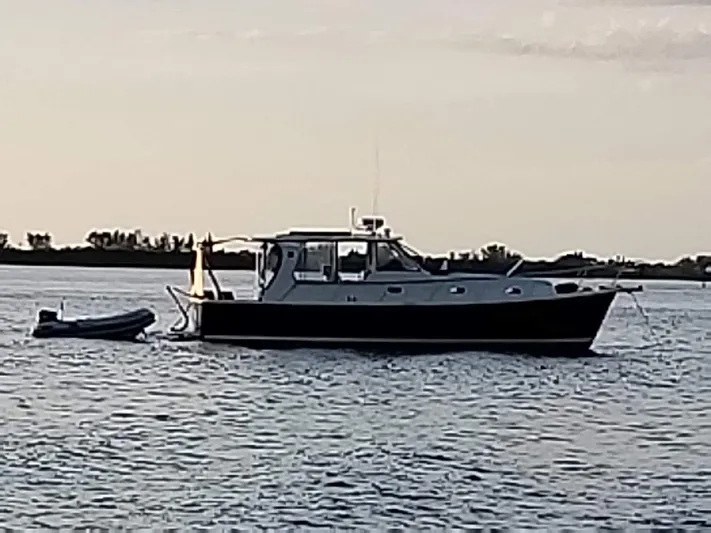 Blue Run Yacht Photos Pics 