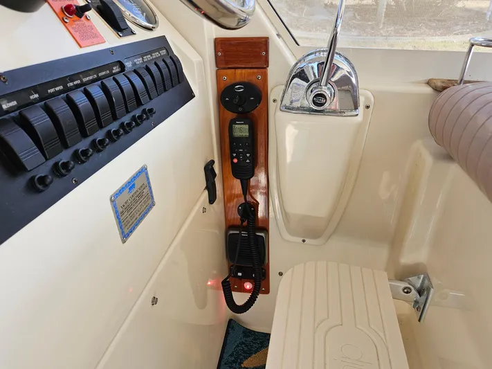 Blue Run Yacht Photos Pics 