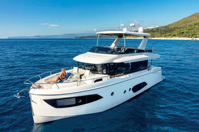 Absolute NAVETTA 52