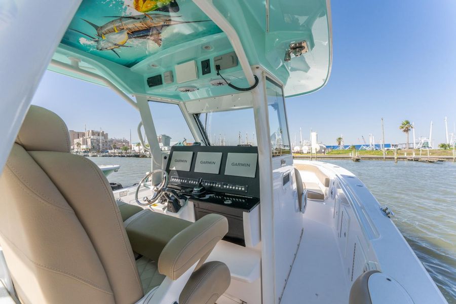 2021 Everglades 365 Center Console