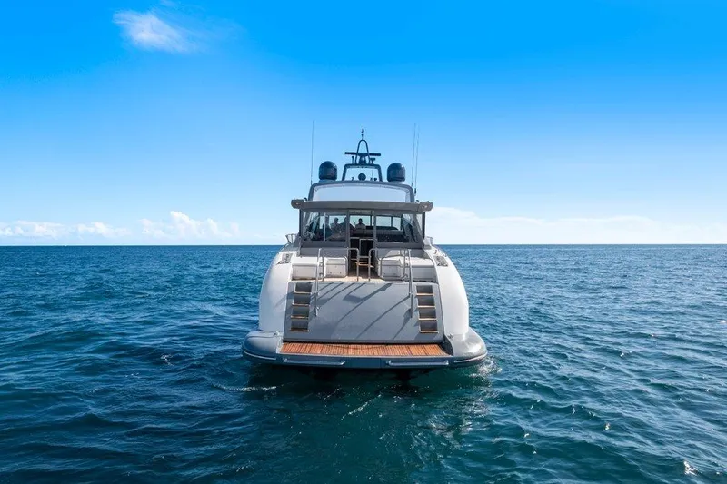 Payback Yacht Photos Pics Mangusta 80 Payback - Aft Profile