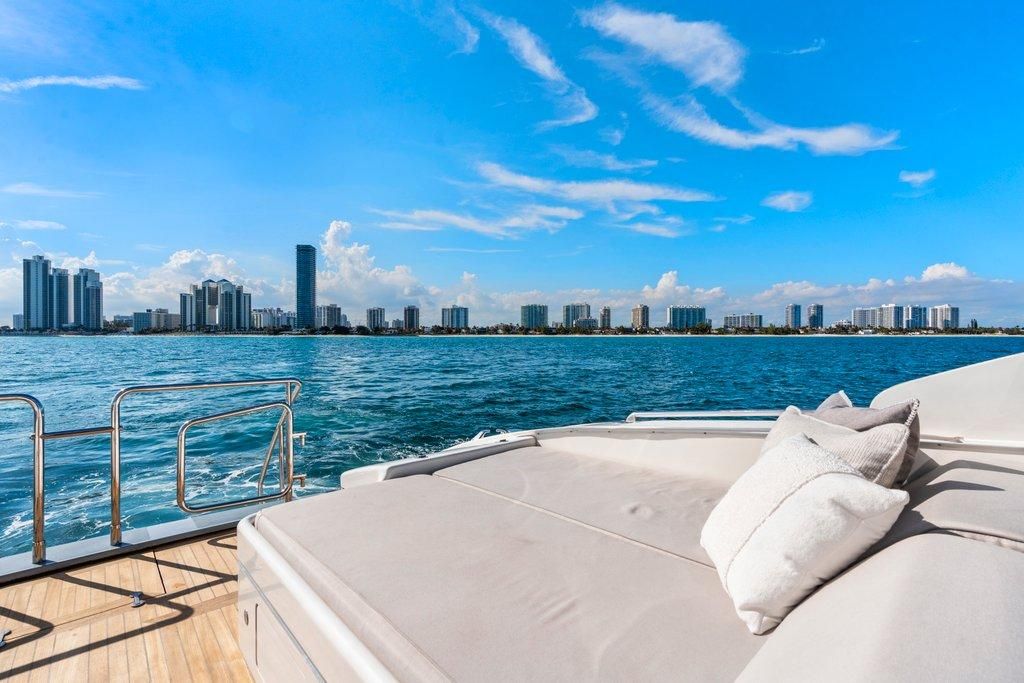 2007 Mangusta 80 