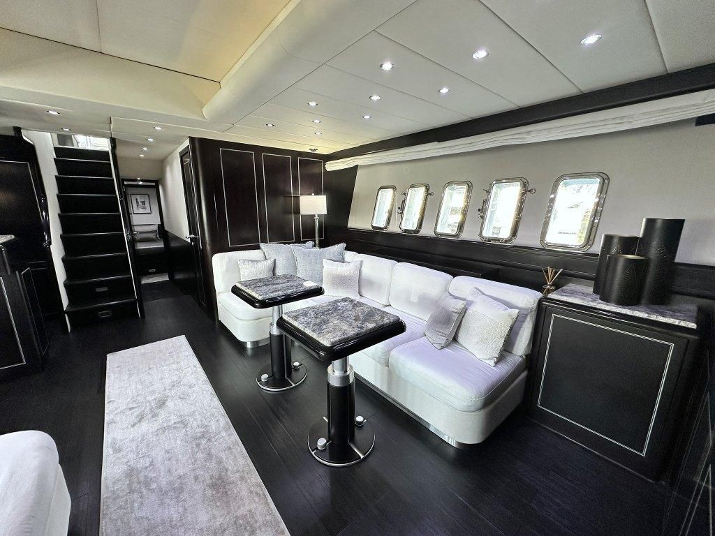 2007 Mangusta 80 