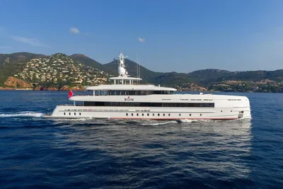 Heesen 5000 Aluminium