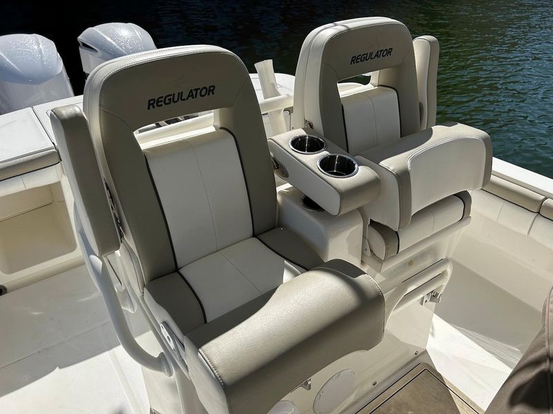 2019 Regulator 28
