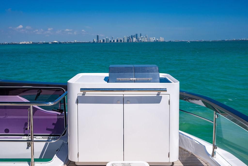 2024 Azimut 77 