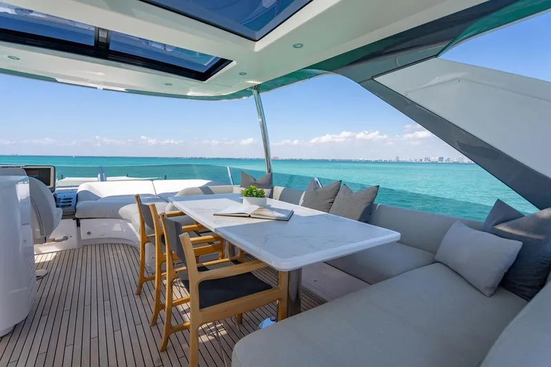 Bongani Yacht Photos Pics 