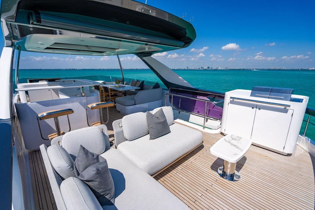 2024 Azimut 77 