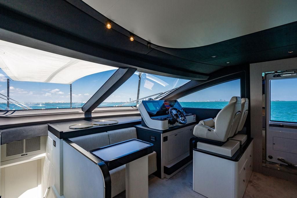 2024 Azimut 77 