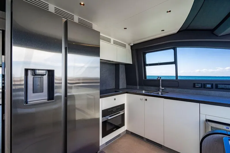 Bongani Yacht Photos Pics 