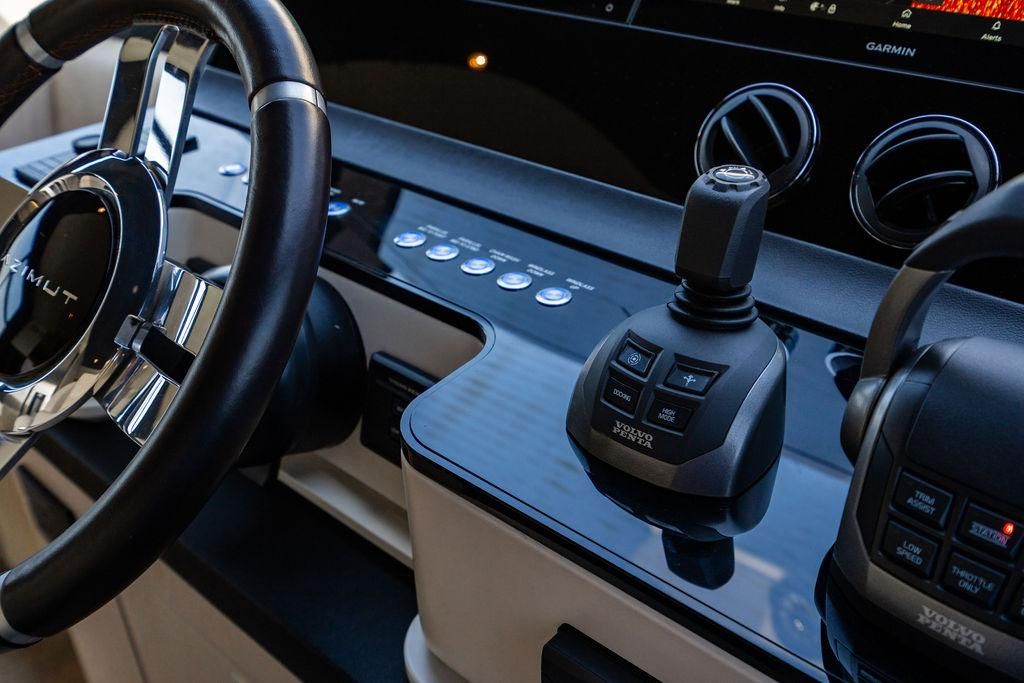 2024 Azimut 77 