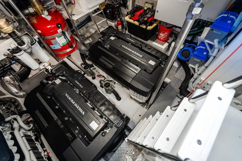 Bongani Yacht Photos Pics 