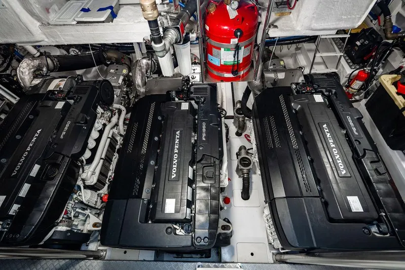 Bongani Yacht Photos Pics 