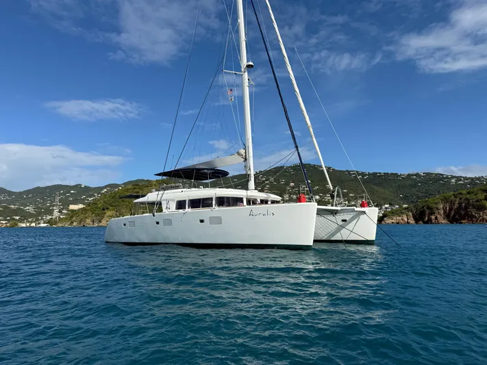 Auralis Yacht Photos Pics 