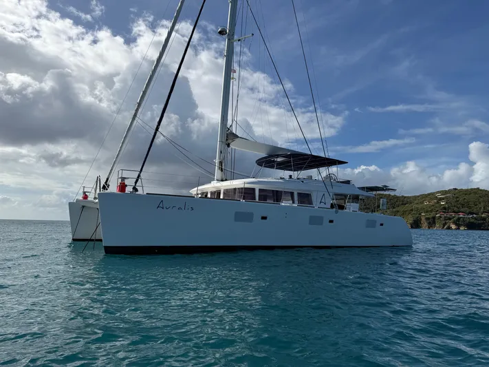 Auralis Yacht Photos Pics 