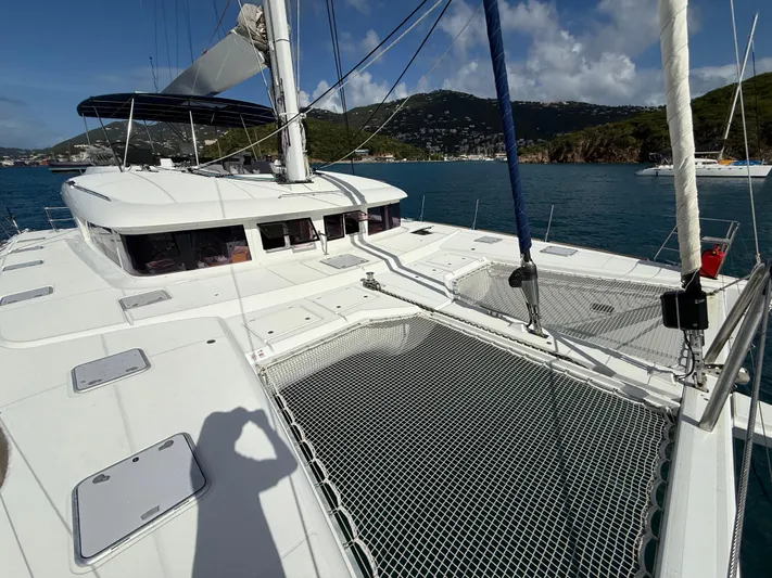 Auralis Yacht Photos Pics 