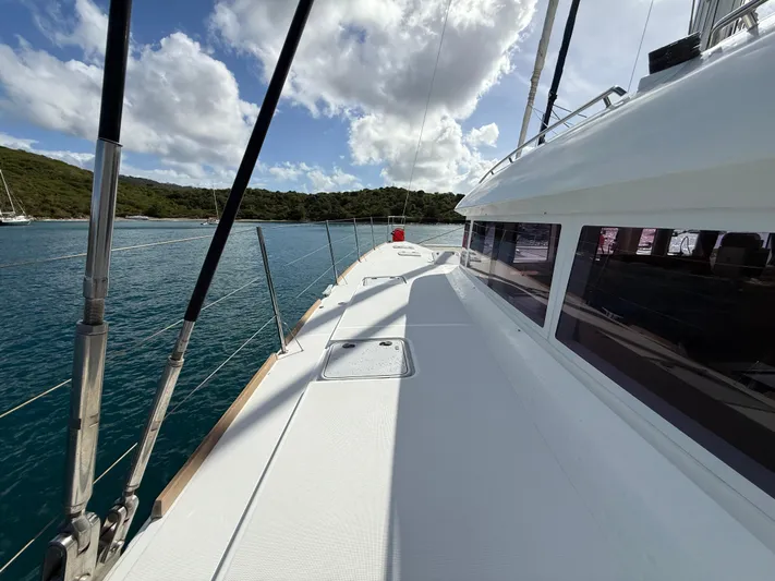 Auralis Yacht Photos Pics 