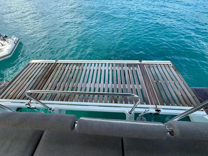 Auralis Yacht Photos Pics 