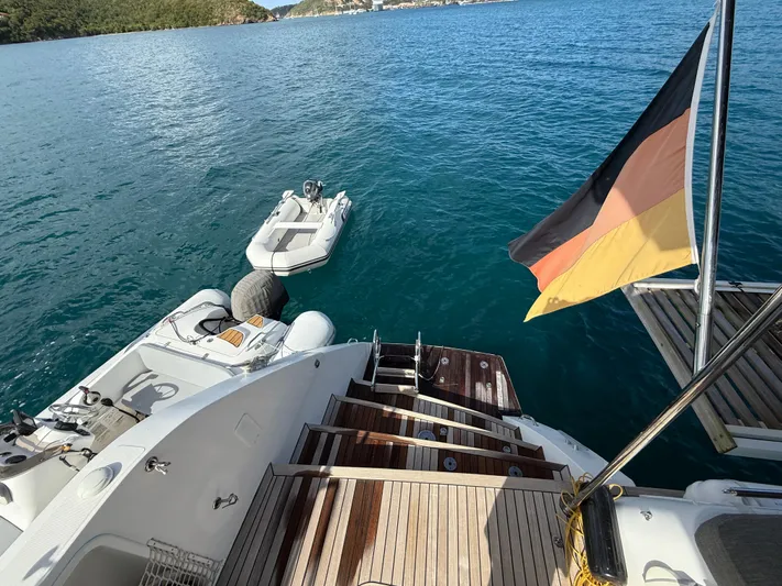 Auralis Yacht Photos Pics 