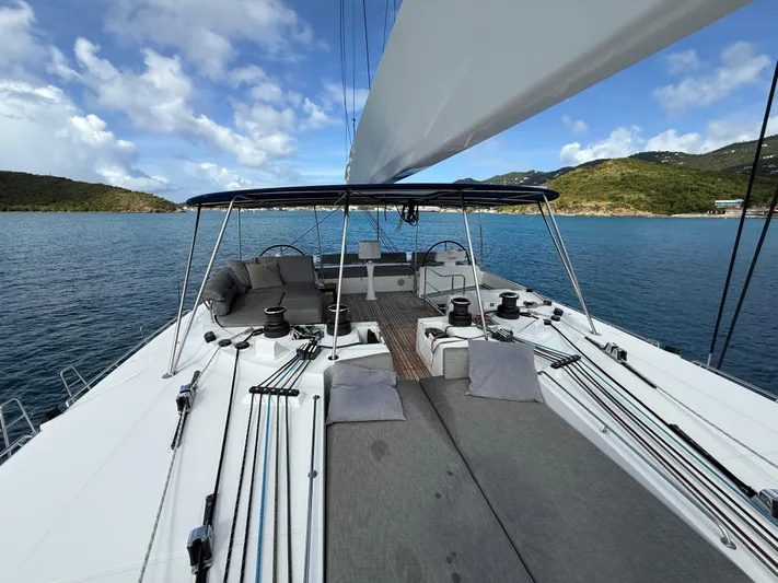 Auralis Yacht Photos Pics 