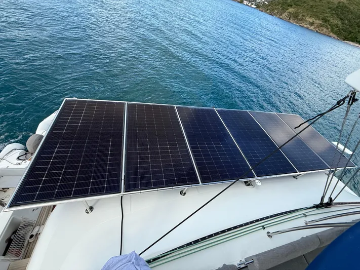 Auralis Yacht Photos Pics 