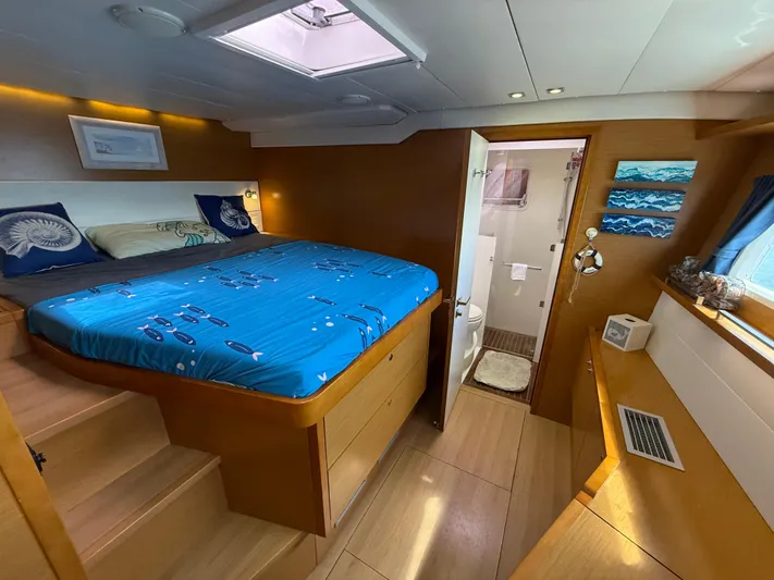 Auralis Yacht Photos Pics 