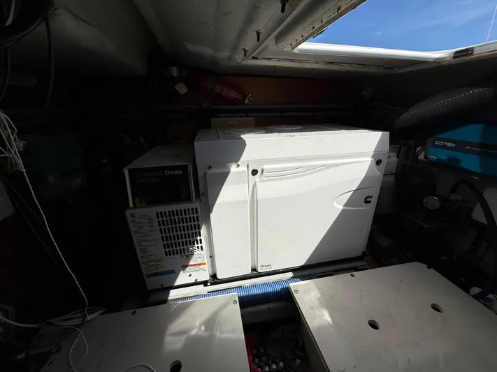 Auralis Yacht Photos Pics 