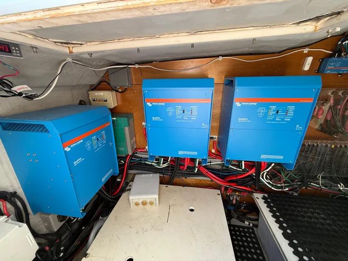 Auralis Yacht Photos Pics 