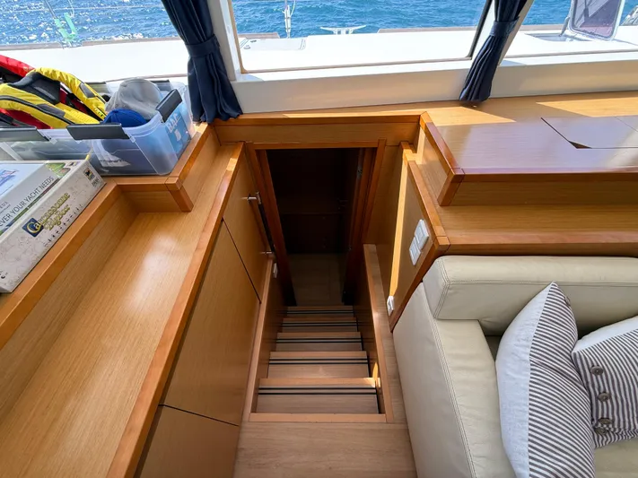 Auralis Yacht Photos Pics 