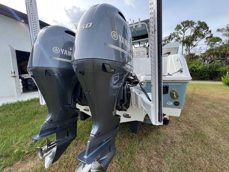 2021 Sea Hunt Gamefish 25