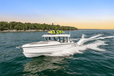 Cruisers Yachts 38 VTR EC