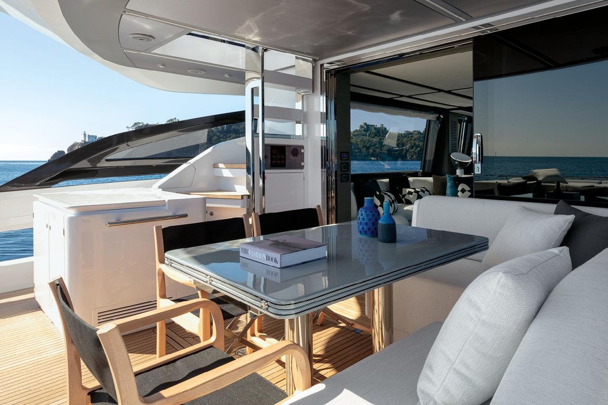 2022 Azimut 80 